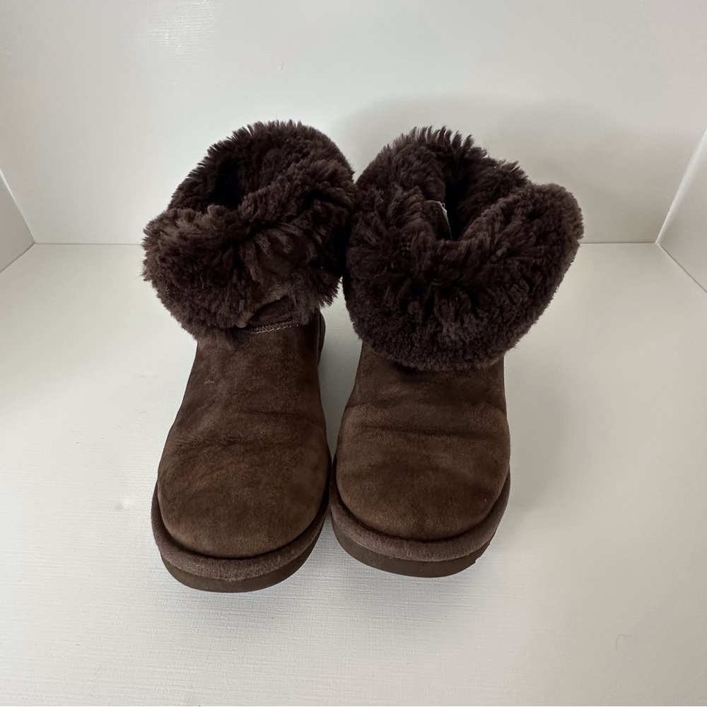 UGGs Mini Bailey Button Brown Chocolate Fur Above‎ Ankle Boots Women’s 6